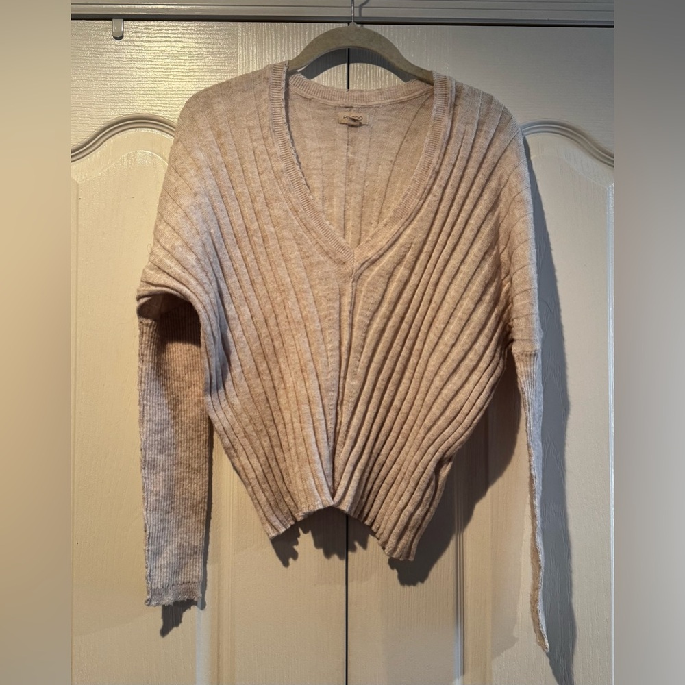 Pilcro Anthropologie Cream and Beige V-Neck Sweater - Size S